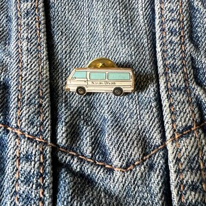 Vintage 1990s Nissan Urvan Enamel Pin , Vintage metal enamel pin, Retro Car Pin, Nissan gift, Vintage car gift