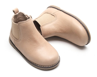 Camel Boot SIZE 6 ONLY