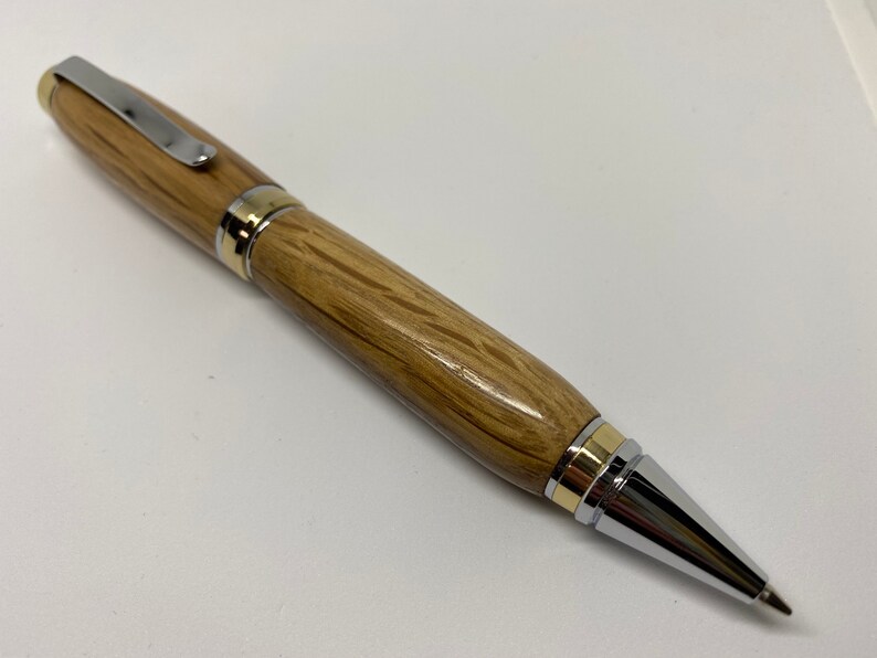 Woodford Reserve Oak Whiskey Cask Twist Pen in ChromeGold Finish