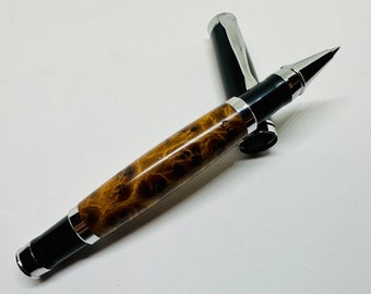 Oxford Retro Rollerball Pen Made from Exotic Thuya Wood