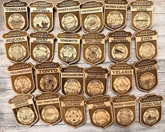 J*7様 ニュージャージー州　バーレントン郡 サージェントバッジ Wooden Laser Engraved National Parks Junior Ranger Badge - Etsy Israel