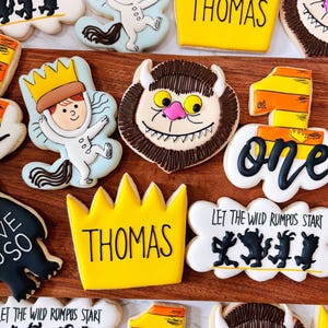 Galletas de azúcar de Donde viven los monstruos / Galletas de cumpleaños para el primer niño salvaje / Galletas para baby shower con temática de cuentos de hadas / Galletas de azúcar decoradas a medida