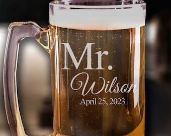 Personalized Wedding Beer Mug, Custom Beer Mug, Couple Beer Mug, Gifts for Couple, Wedding Beer Mugs, Engraved Beer Glass - C