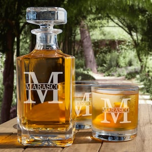 Whiskey Decanter Set With Glasses, Whiskey Glasses, Groomsmen Gifts, Christmas Gifts, Husband Gift, Anniversary Gift, Personalized Gifts