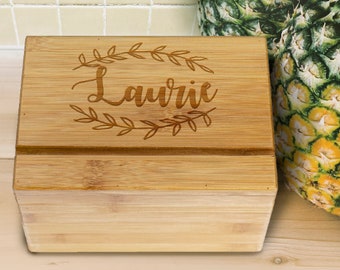 Personalized Recipe Box, Family Wood Recipe Box, Wedding Gift, Gift for newlywed, Custom Wooden Recipe Box, Engraved Recipe Box Kitchen Gift