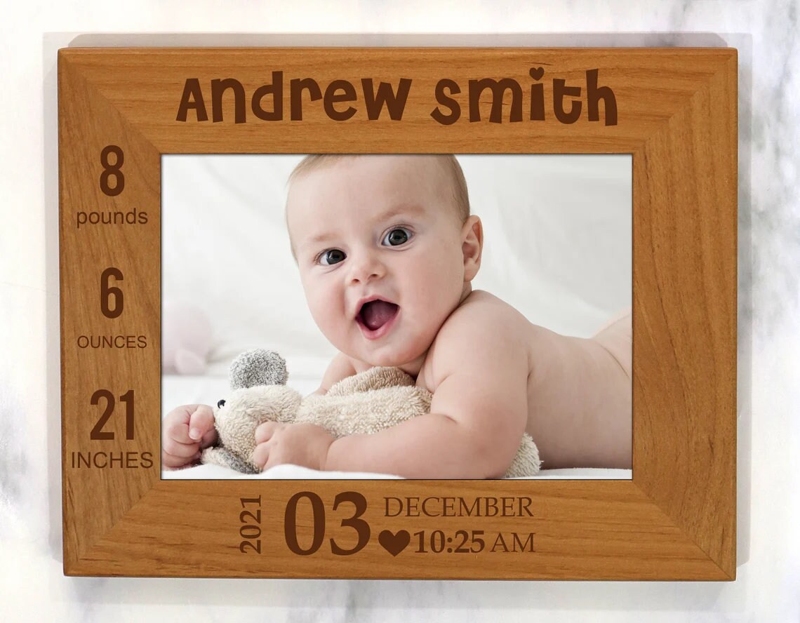  Marco de fotos para bebé, regalo personalizado para mamá y papá  4 x 6 pulgadas, recuerdo de vidrio grabado, decoración de guardería, foto  319 EP558 (4 x 6 vertical) : Bebés