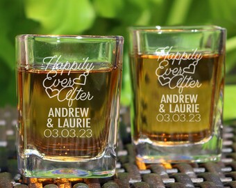 Wedding Shot Glasses, Wedding Gift, Wedding Party Favor, Wedding Shot Glasses, Wedding Favors, Personalized Shot Glasses, Wedding Favor