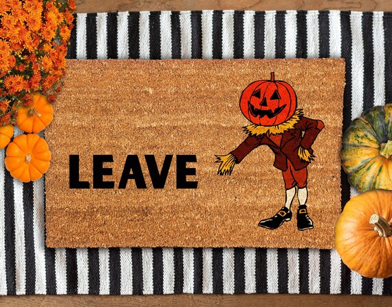 Halloween Welcome Door Mat, Autumn Themed Welcome Doormat, Autumn Door Mats, Fall Themed Doormat, Fall Decoration Ideas, Autumn Decor Ideas