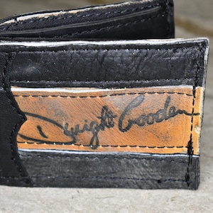 Cartera plegable reciclada con diseño exclusivo de guante de béisbol de Dwight Gooden