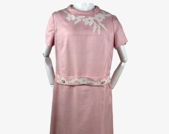 Vintage 1960s Pink Silk Sheath Dress Floral Applique Front Drop Belt Waist MOD MCM Kawaii