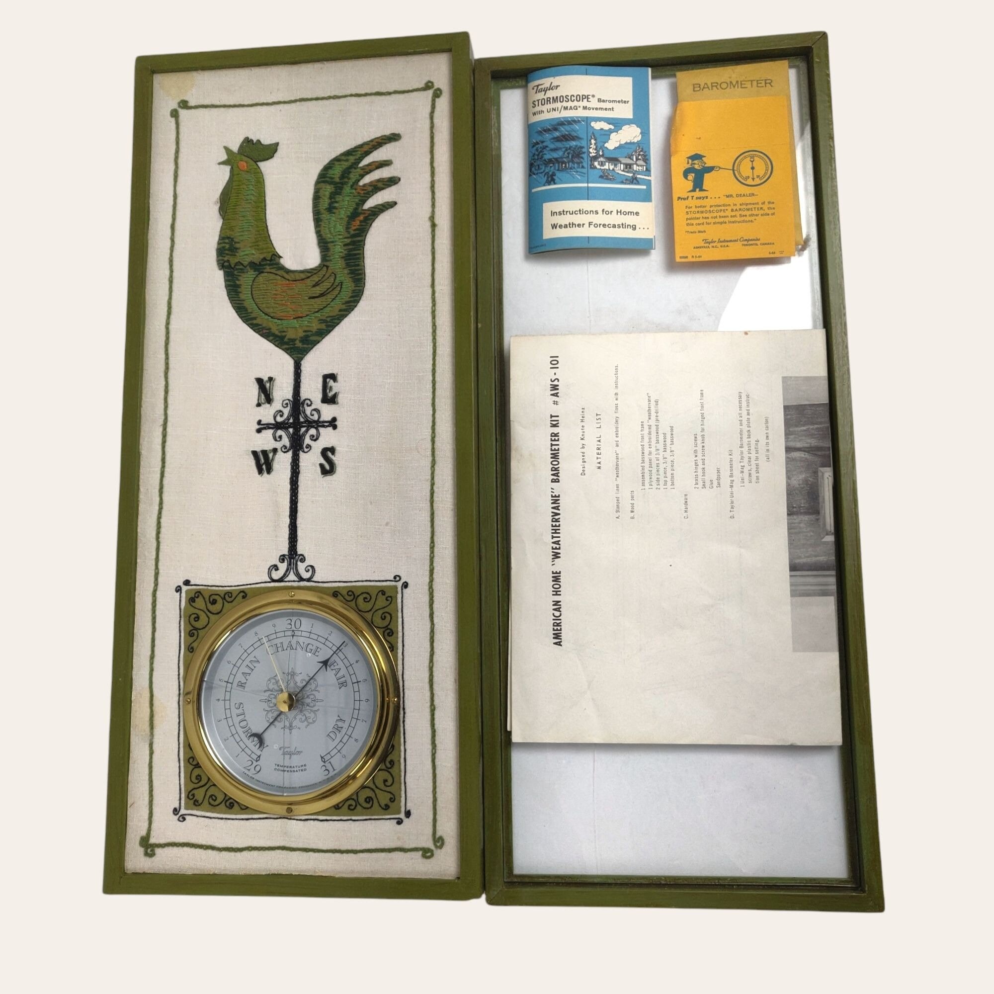 Métronome ancien en bakélite dans sa boîte (D'occasion) à Genève pour