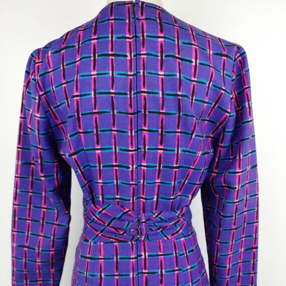 Vintage 60s MOD Geometric Wrap Wiggle Dress Purpl… - image 8