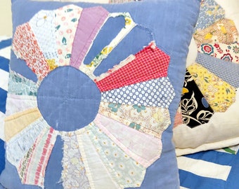 Vintage handgemaakte patchwork quilt kussens 2 Dresden plaat bloem oude stof 1930s 1940s down gevuld