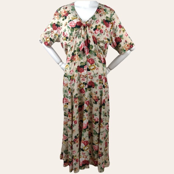 Vintage 1990s Floral Garden Roses Dress Rayon Tie… - image 1