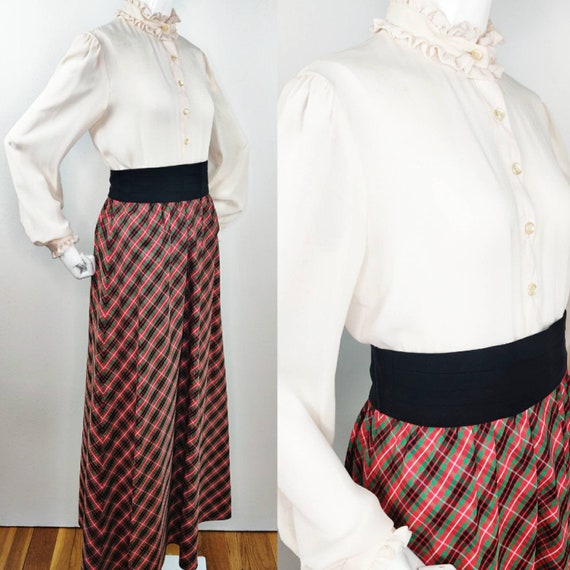 Vintage 1960s Red Black Satin Taffeta Check or Pla
