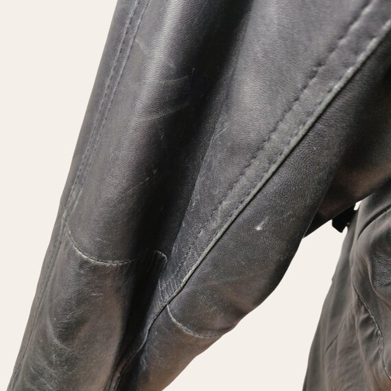 Vintage 1980s Supple Black Leather Trench Coat Ne… - image 9