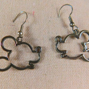 Vintage Gunmetal Mickey Mouse Earrings: Open Work Disneyland Jewelry bild 1