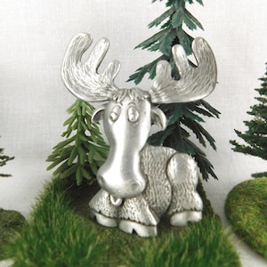 Vintage 80&#39;s JJ Co. Pewter Moose Brooch, Alaskan Animals, Cartoon Style, Moose on the Loose!