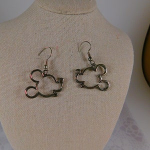 Vintage Gunmetal Mickey Mouse Earrings: Open Work Disneyland Jewelry bild 3