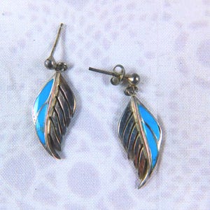 Silver Alloy & Turquoise Stylized Leaf Earrings, Southwest Silver and Turquoise Earrings, Leaf Jewelry, Silver Jewelry, Turquoise Jewelry