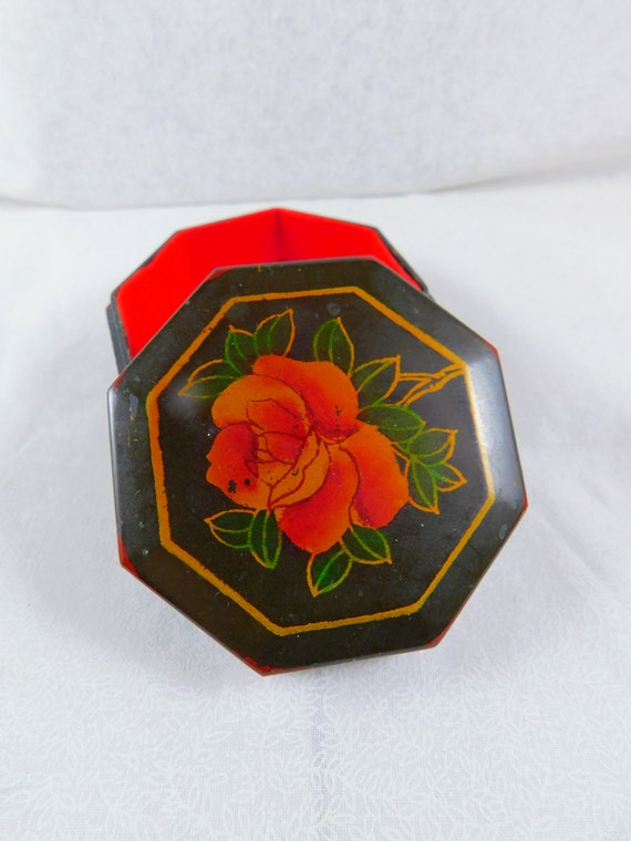 Small Russian Hand Painted & Lacquered Trinket Box