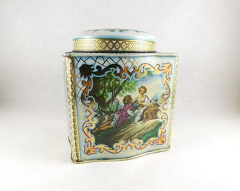 Daher Decorative Biscuit Tin, Vintage 80's, 4" Square X 4-3/8 Inches Tall, Courting Couple w/Gold Accents, Stamped Logo on Bottom, N.Y/Eng.
