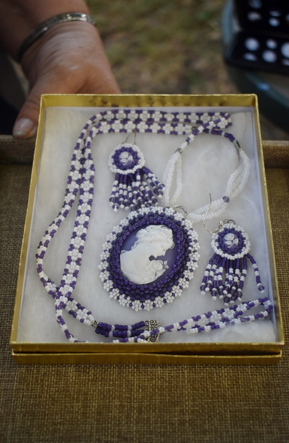 Purple and White Hand Crafted Victorian Cameo Neck