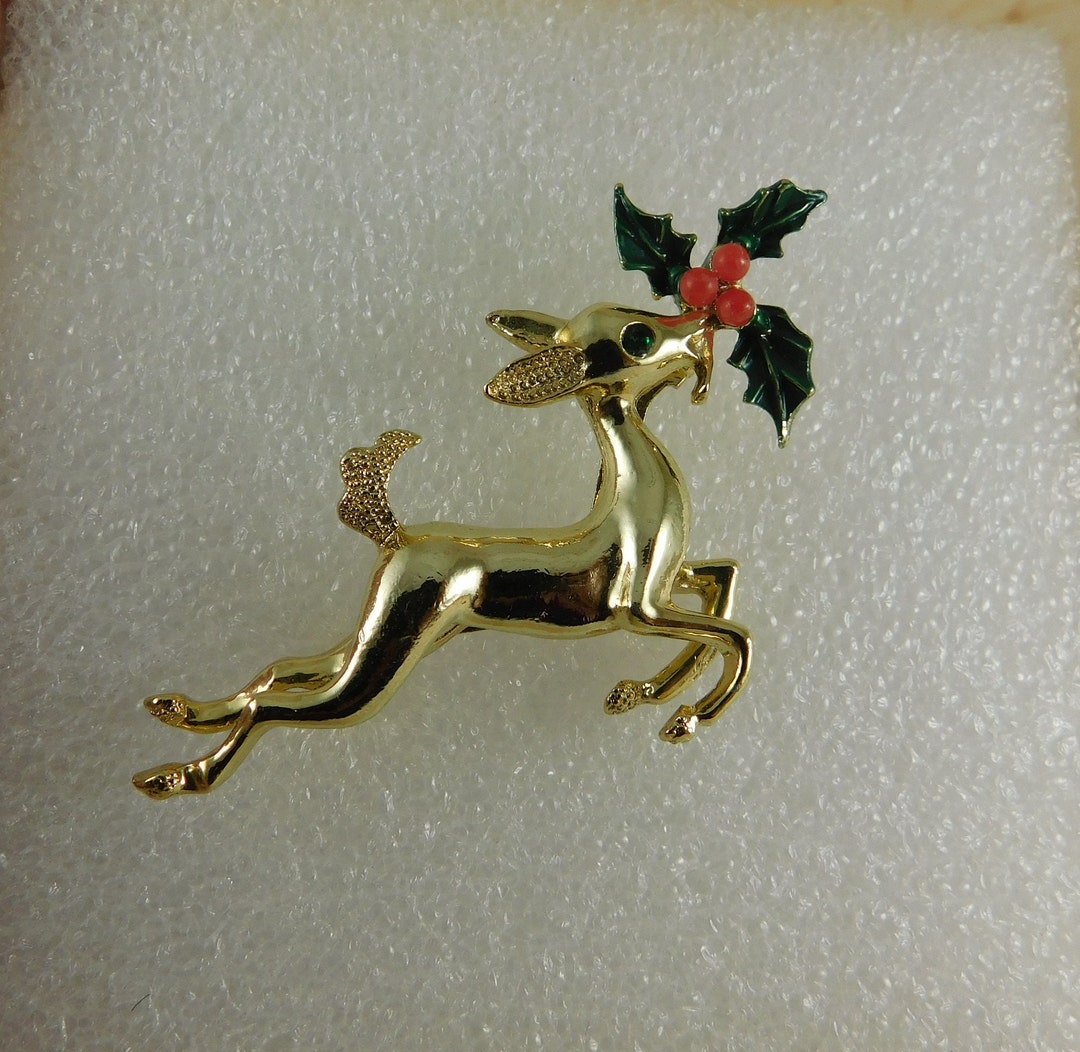 Broche Ancienne En Forme De Houx – Plaqué Or Galvanisé – Vintage JXO