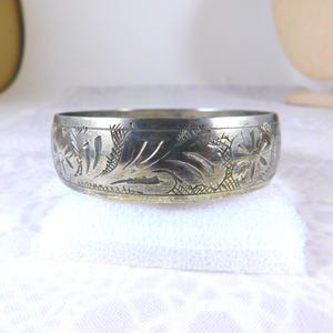 Hand Carved & Etched Silver Alloy Bangle, Silver Bangle/Bracelet, Floral Etching, Silver Alloy, Silver Jewelry, Floral Jewelry, Southwest