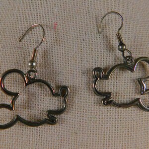 Vintage Gunmetal Mickey Mouse Earrings: Open Work Disneyland Jewelry bild 2