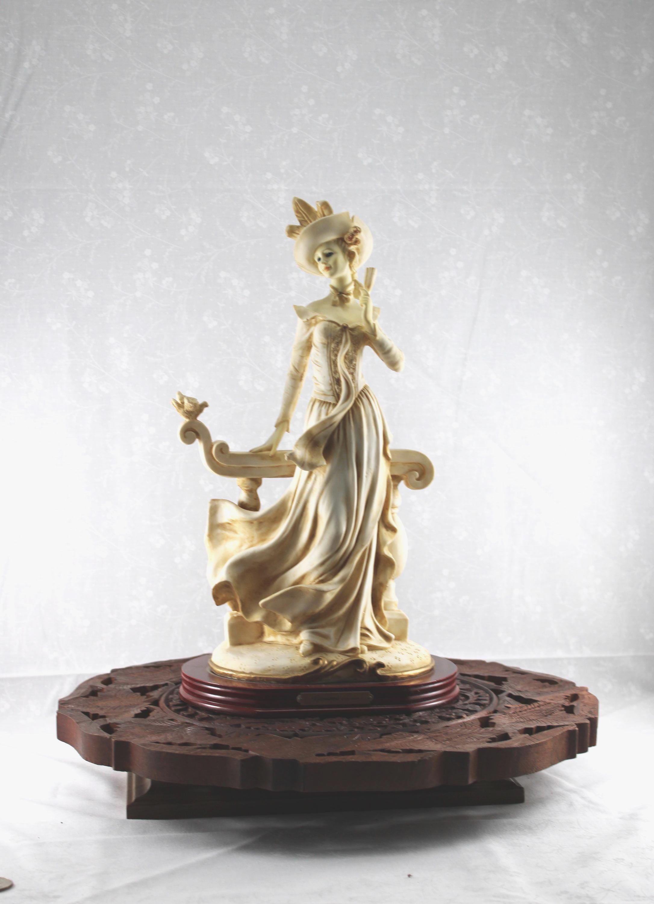 Giovanni Collection - Etsy