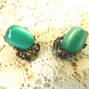 1920&#39;s Moon Glow Earrings, Clip On Earrings, Grape Design Earrings, Vintage Earrings, Green Moon Glow, Brass Grape Clip-Ons, Green & Brass