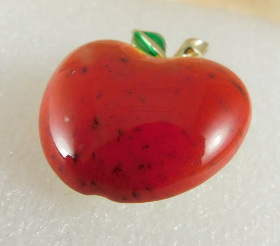 BEATRIX Glazed, Speckled Red Apple Brooch for You… - image 5