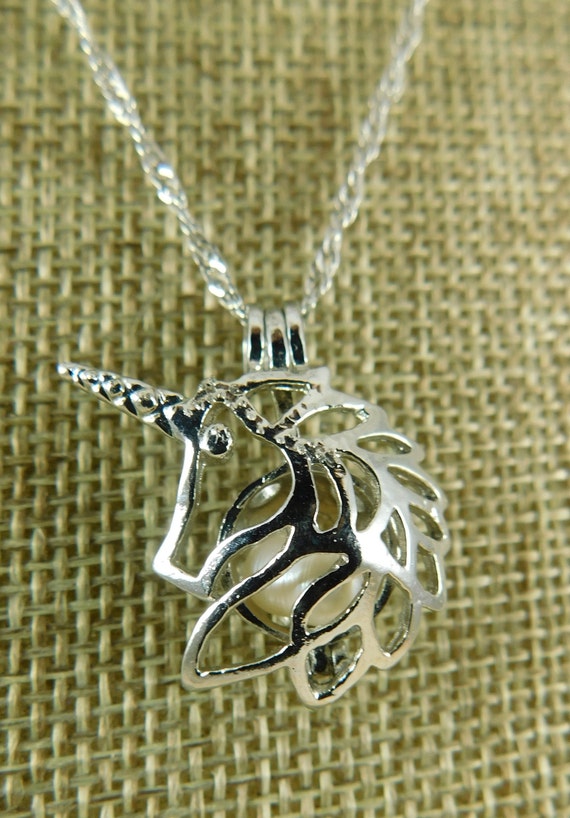 White gold unicorn necklace deals