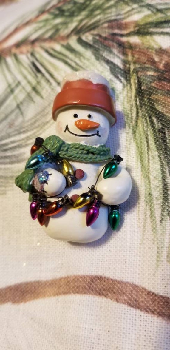 Snowman Putting Up Lights Brooch-Upcycled? Snowma… - image 3