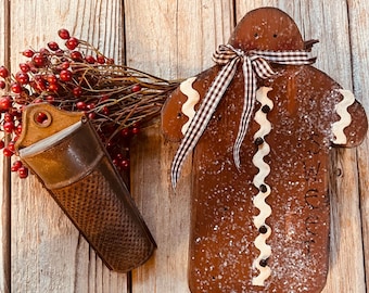 Gingerbread man, Gingerbread decor, Hot Cocoa bar decoration, Christmas shelf sitter, primitive Gingerbread, Farmhouse Christmas