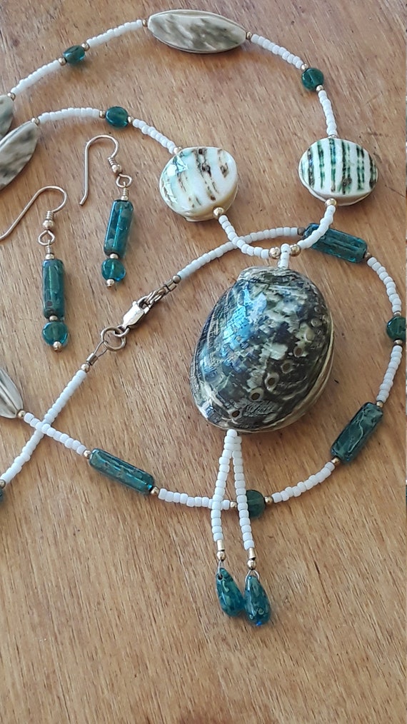 Abalone and Turbo Shell Necklace & Earring Set - V