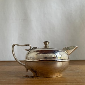 Small Vintage Silver Plated Teapot, 1 Cup Teapot, Empire Plate Silverware, E.P.N.S, Art Deco Silver Plate, Vintage Serving Ware, Circa 1930s