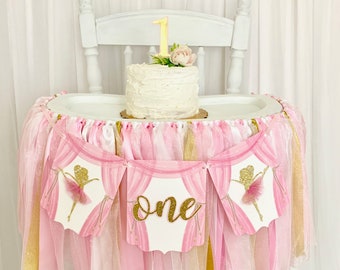Banner de primer cumpleaños de bailarina para silla alta: tema de tutú rosa y dorado