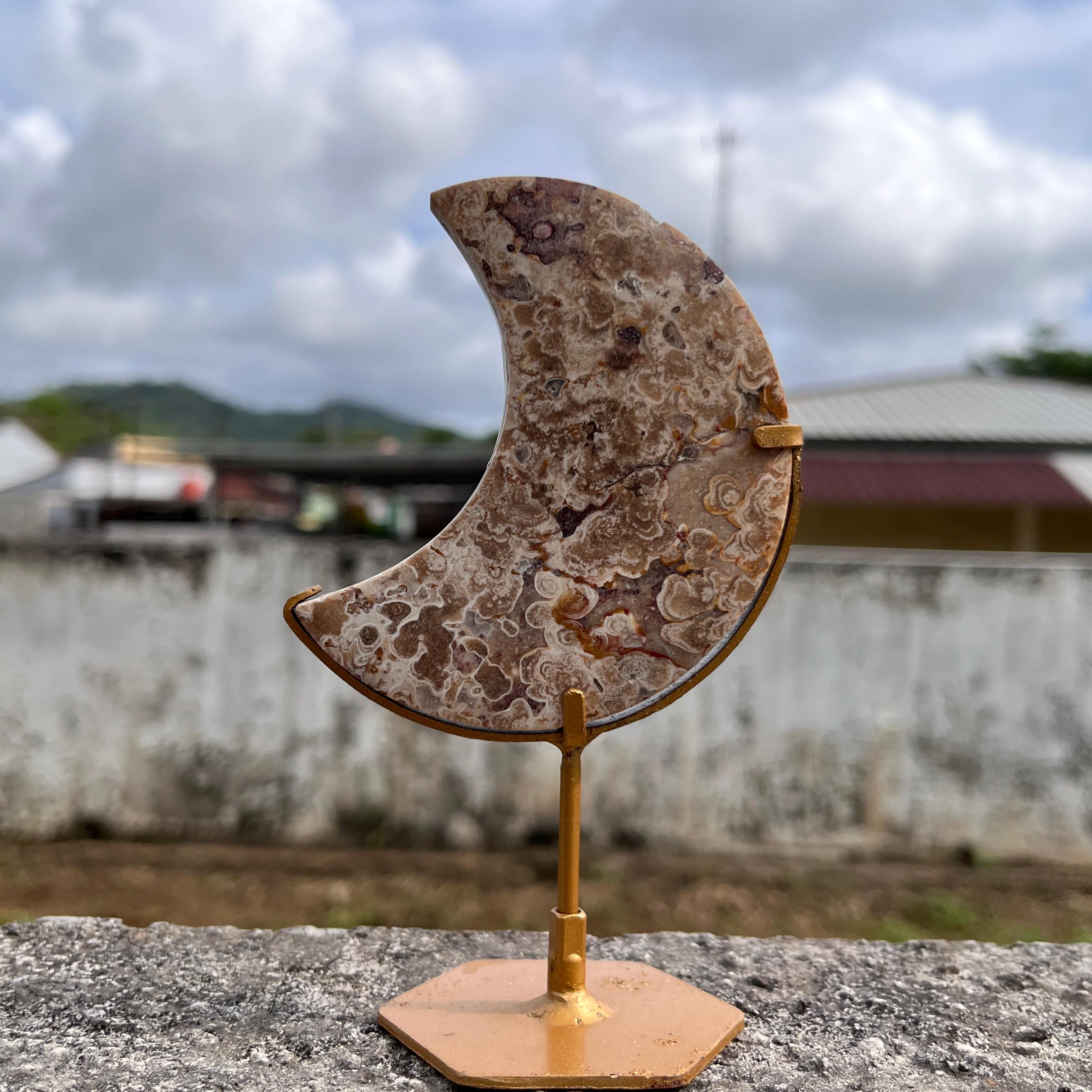 Beautiful Crazy Lace Agate With Stand | Crazy Lace Agate Plus