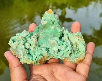Super Sparkling Chrysoprase with Botryoidal Formation - Sparkling Green Grape Agate - Rare Item with Sparkling Effect 210 gr