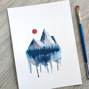 pintura em aquarela original montanhas abstratas geométricas com sol vermelho e pinheiros azuis, cenário abstrato, decoração de parede, obras de arte, natureza