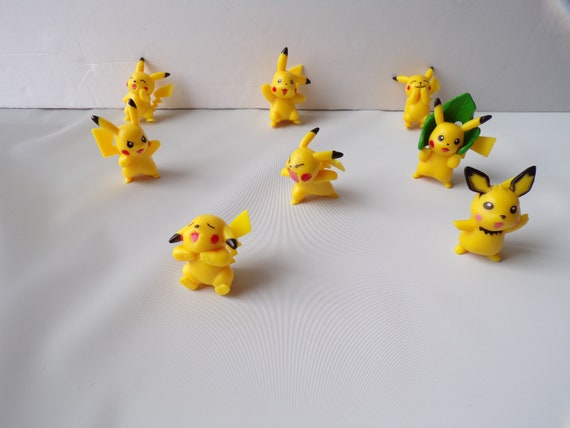 miniature pokemon figures