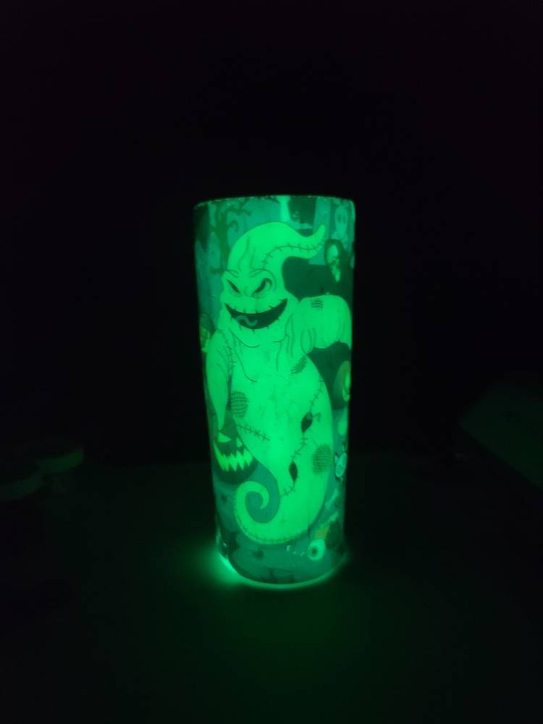 Glow in the dark cup nightmare before grinch – Moracricutcreations