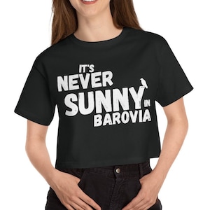 Dungeons and Dragons I It&#39;s Never Sunny In Barovia Crop Top | DnD Curse of Strahd inspired Women&#39;s Cropped Tee Shirt | Ravenloft Gifts Her