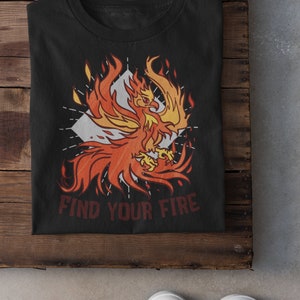 PHOENIX T-Shirt l Dungeons and Dragons Inspired Unisex Shirt l Funny Meme Fantasy Tee TTRPG l Dungeon Master Present l Geek Gift for Him Her