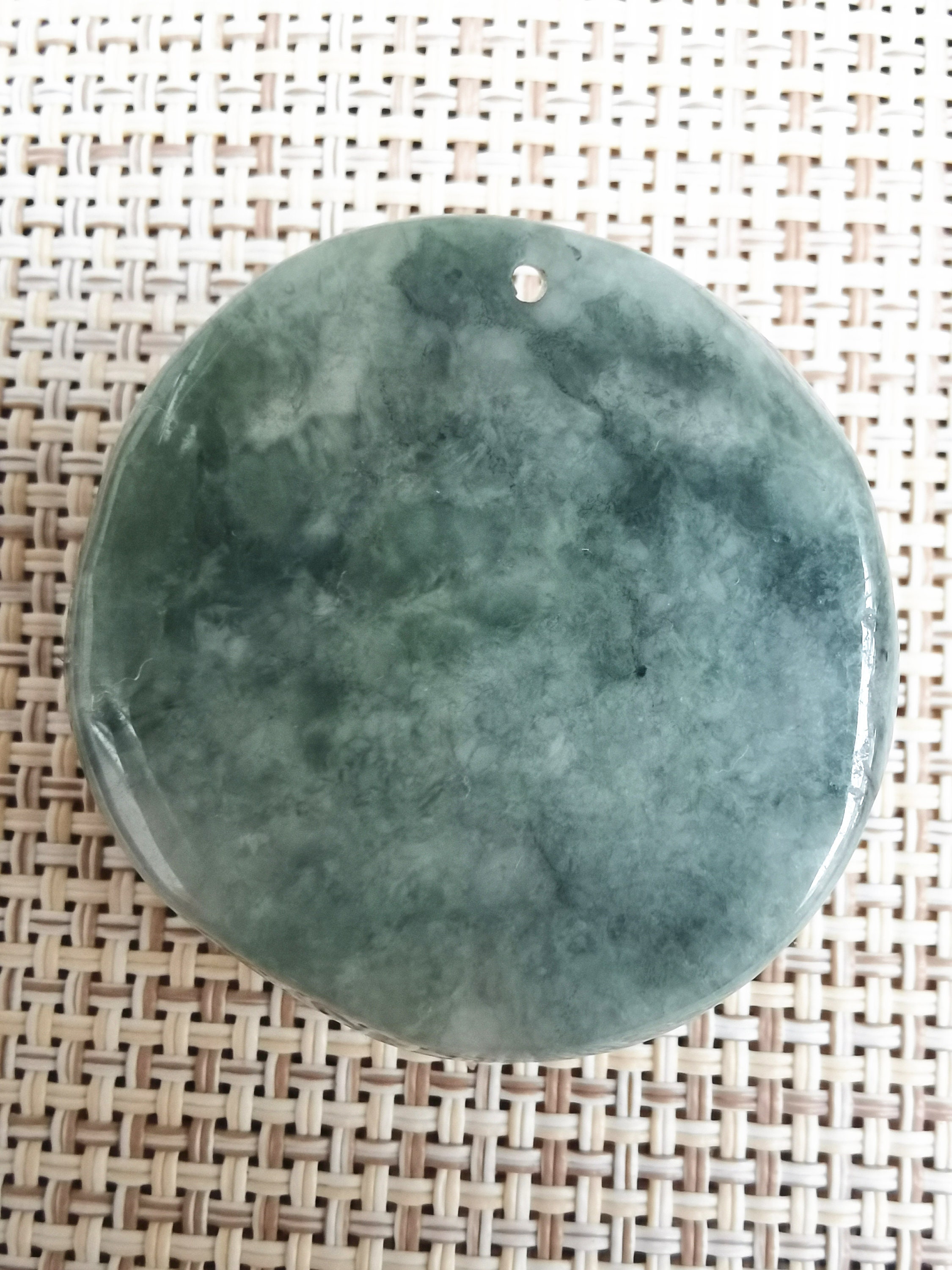 Ciondolo Buddha Manjushri in vera giada verde: collana intagliata a