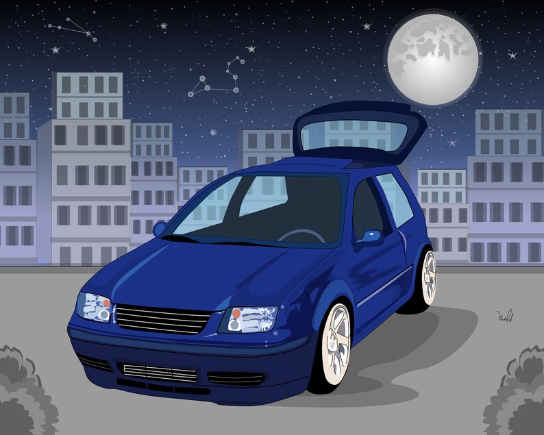 Puede incluir: Un coche azul con port&oacute;n trasero con el maletero abierto, estacionado sobre una superficie gris. El coche se encuentra sobre un fondo de edificios de la ciudad, una luna llena y un cielo estrellado. El coche tiene llantas blancas.