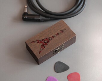 Caja de madera para púas de guitarra / Diseño en forma de V voladora / Caja de estilo japonés / Almacenamiento de púas de guitarra / Regalo musical