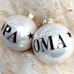 2 Personalized Christmas Baubles | 2 Pieces Favorite... Grandma + Grandpa | Beige | Christmas Gift / Secret Santa | Glass Bauble | Christmas Tree Bauble